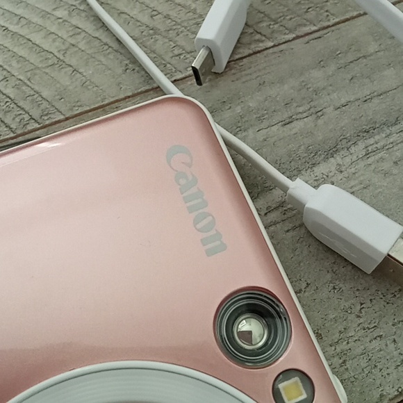 Canon Instant Print Camera - Picture 3 of 8